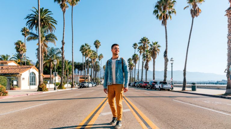 If Your Household Earns This Amount in California, You're Considered 'Upper Class'