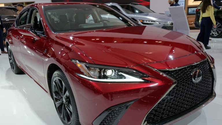 The Affordable Alternative to the Luxurious Lexus ES: Save $10,000